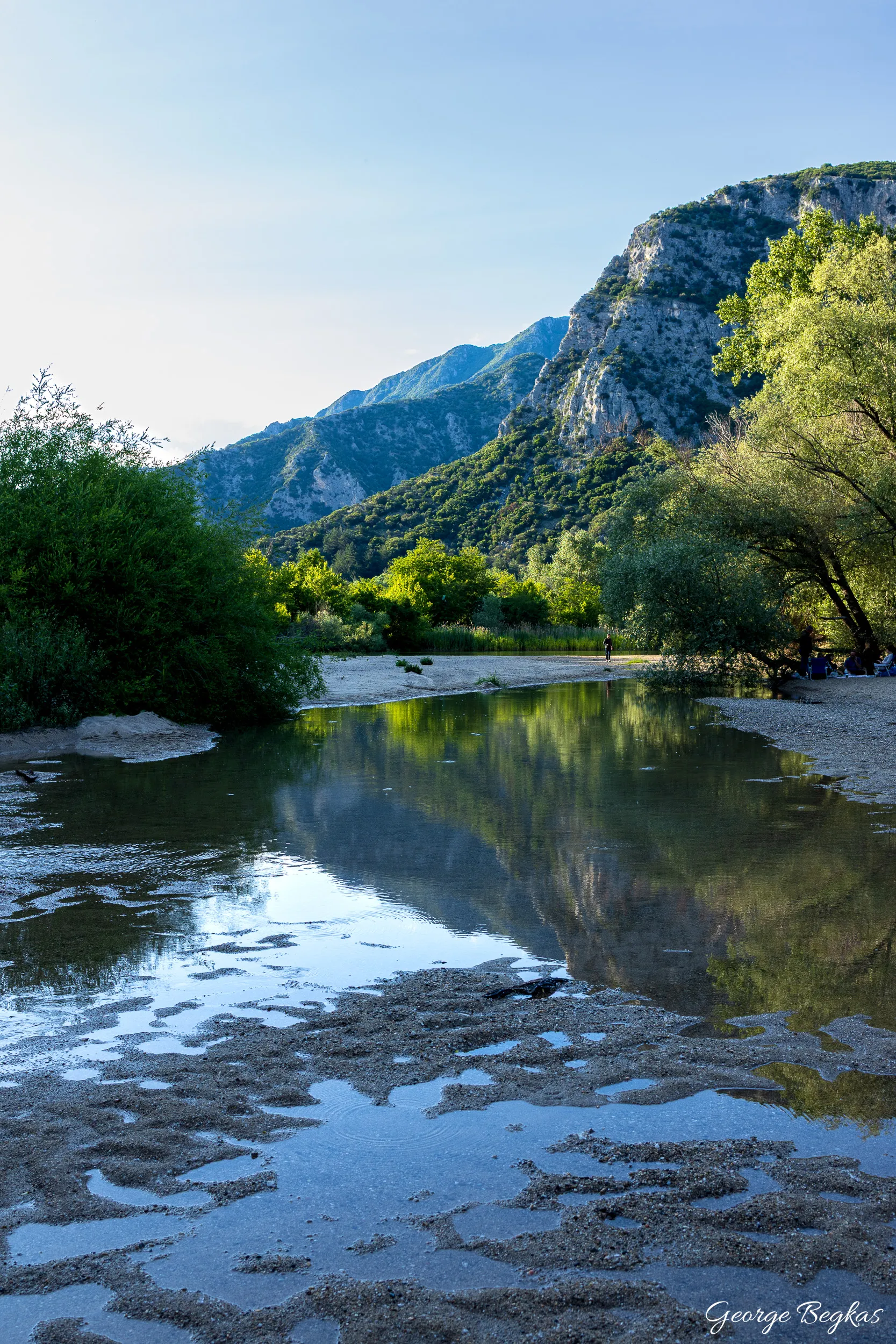 Nestos — 1