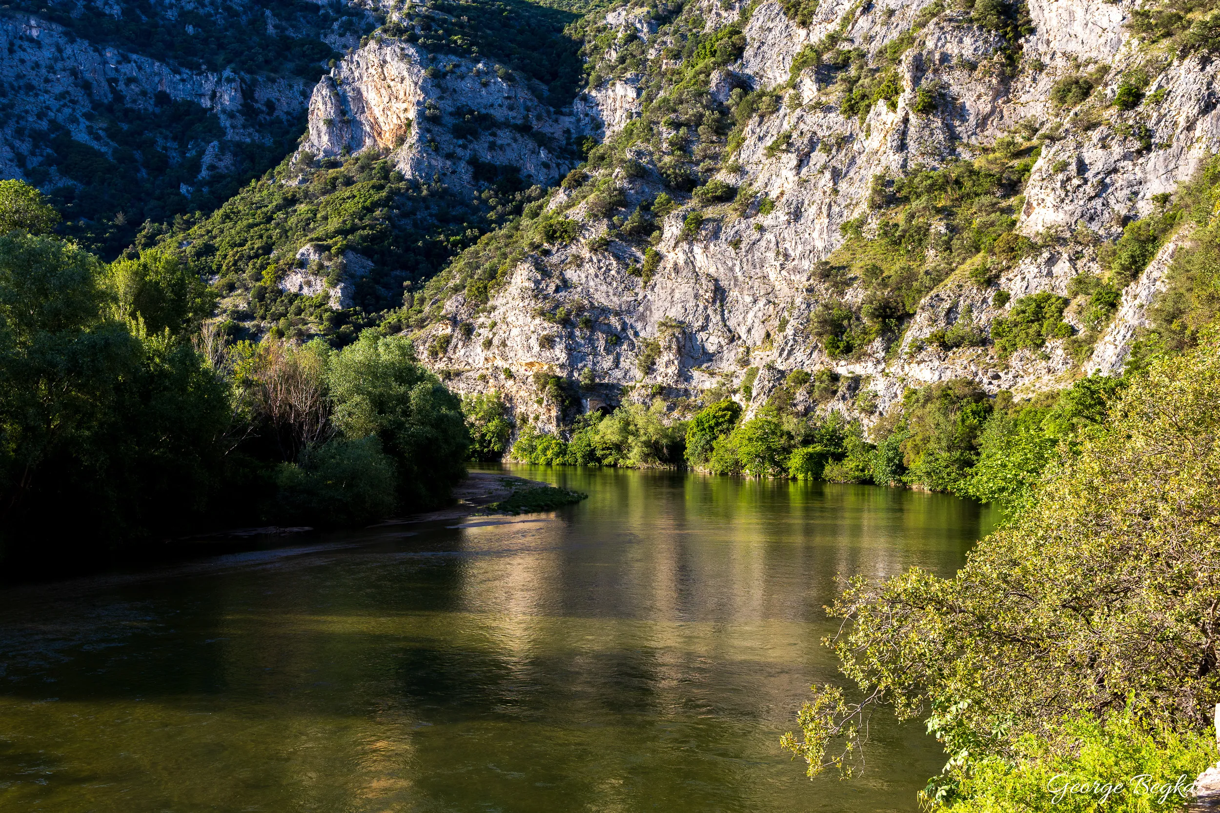 Nestos — 2