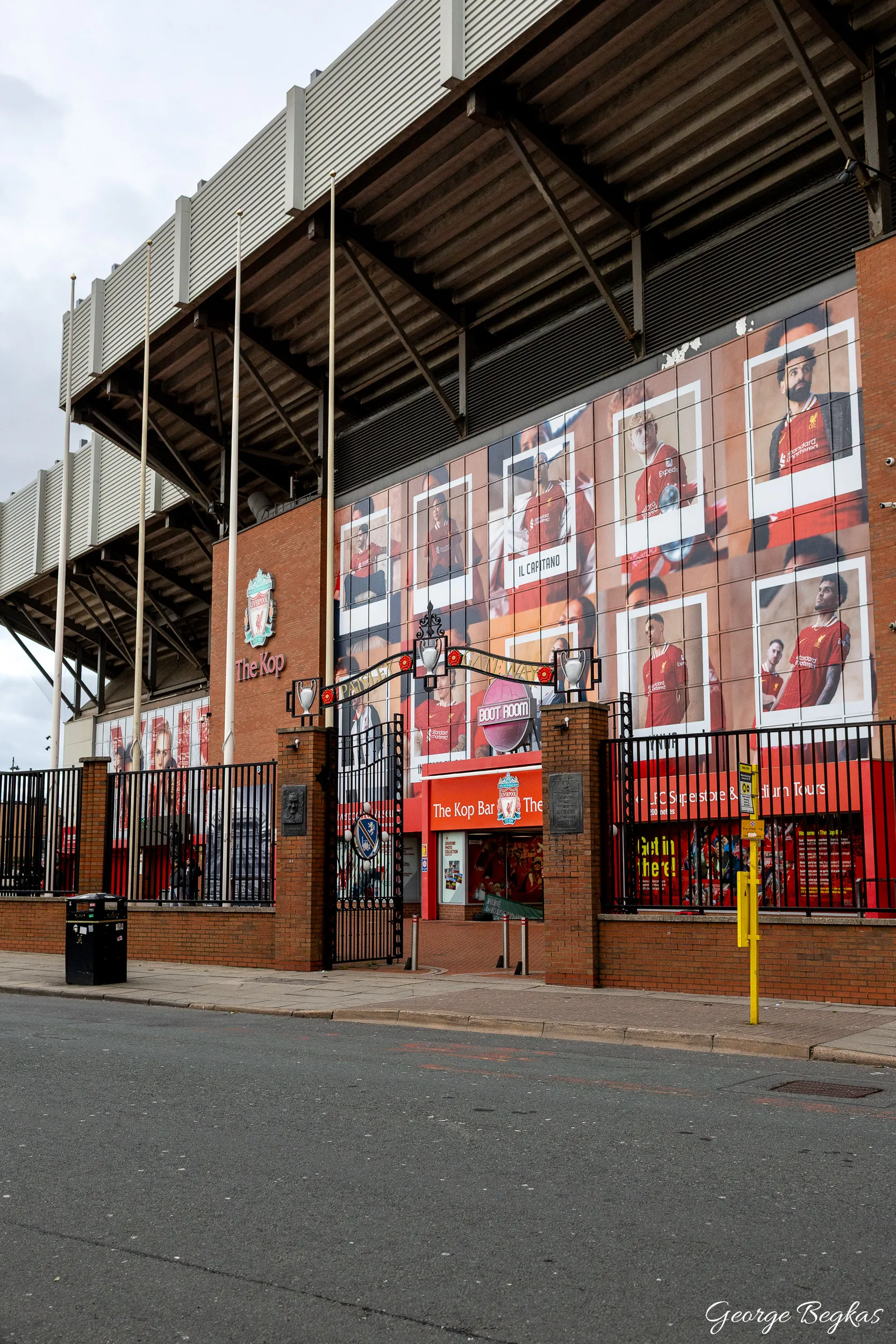 Liverpool — 37